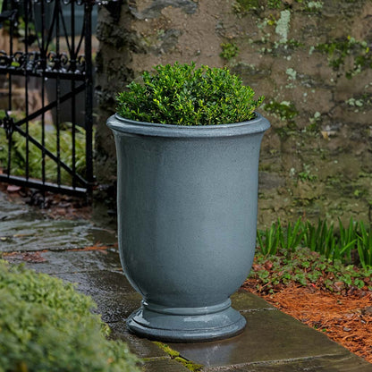 Campania Antibe Urn
