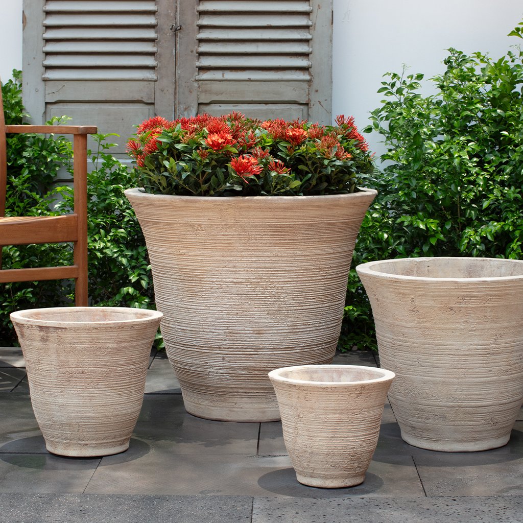 Campania Lapo Planter