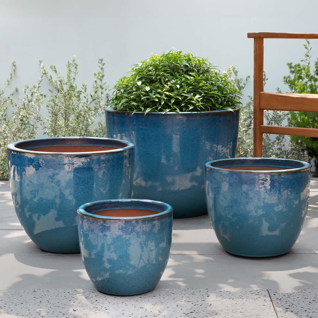 Campania Cora Planter