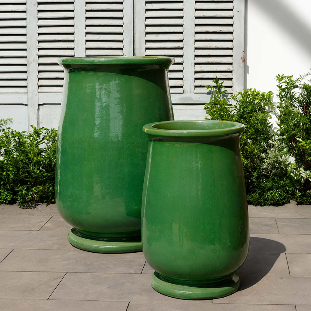 Campania Valreas Planter