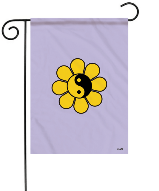 Yin Yang Daisy Garden Flag