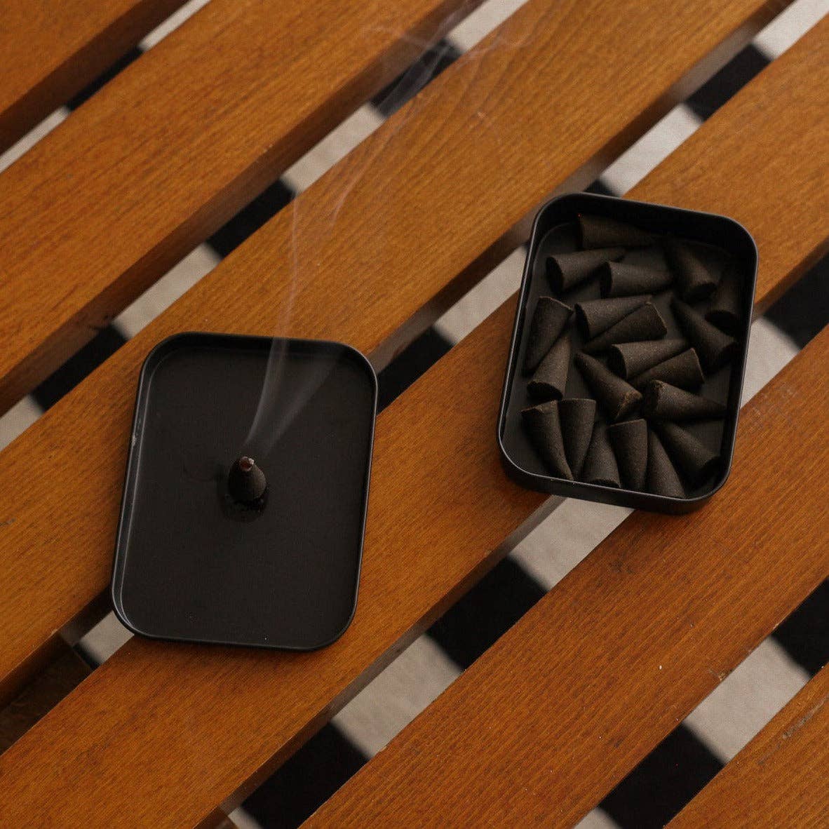 Palo Santo - elsewhere Collection Incense Cones