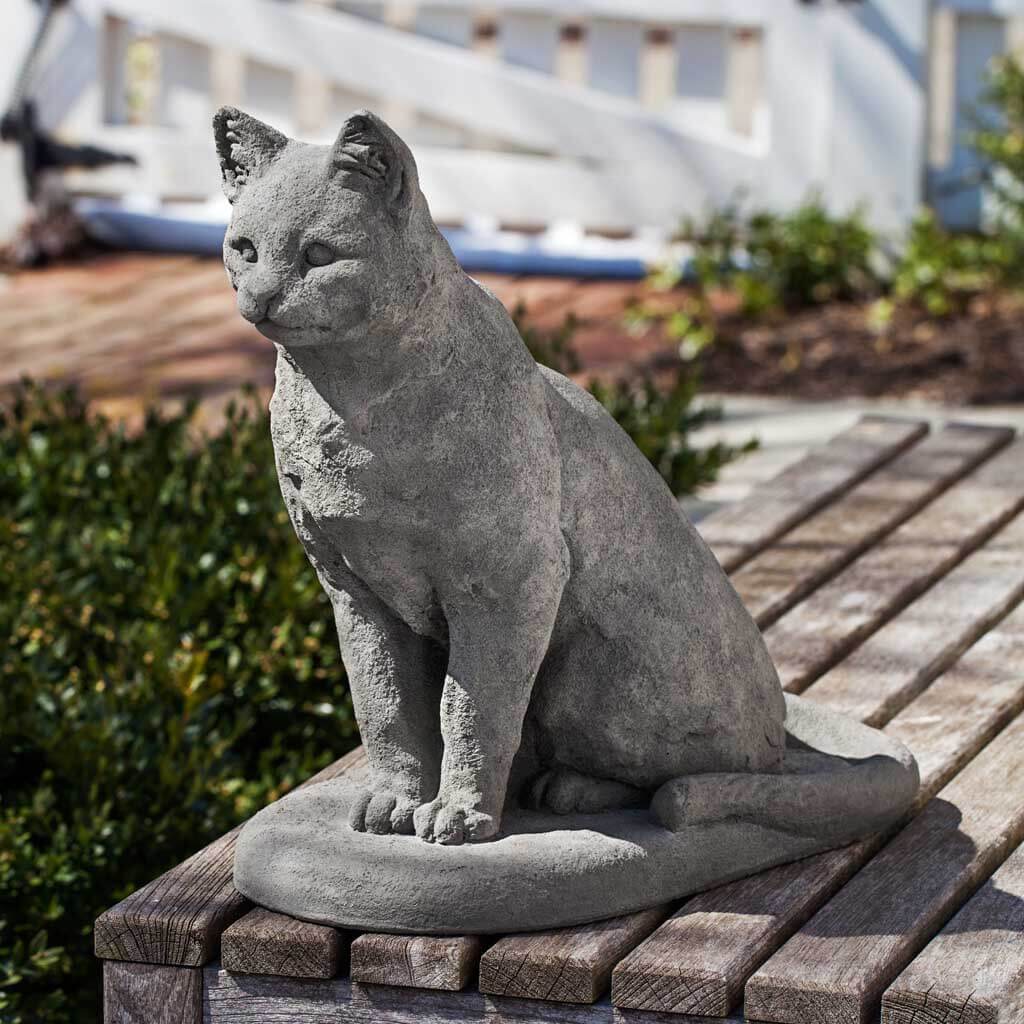 Campania Garden Cat