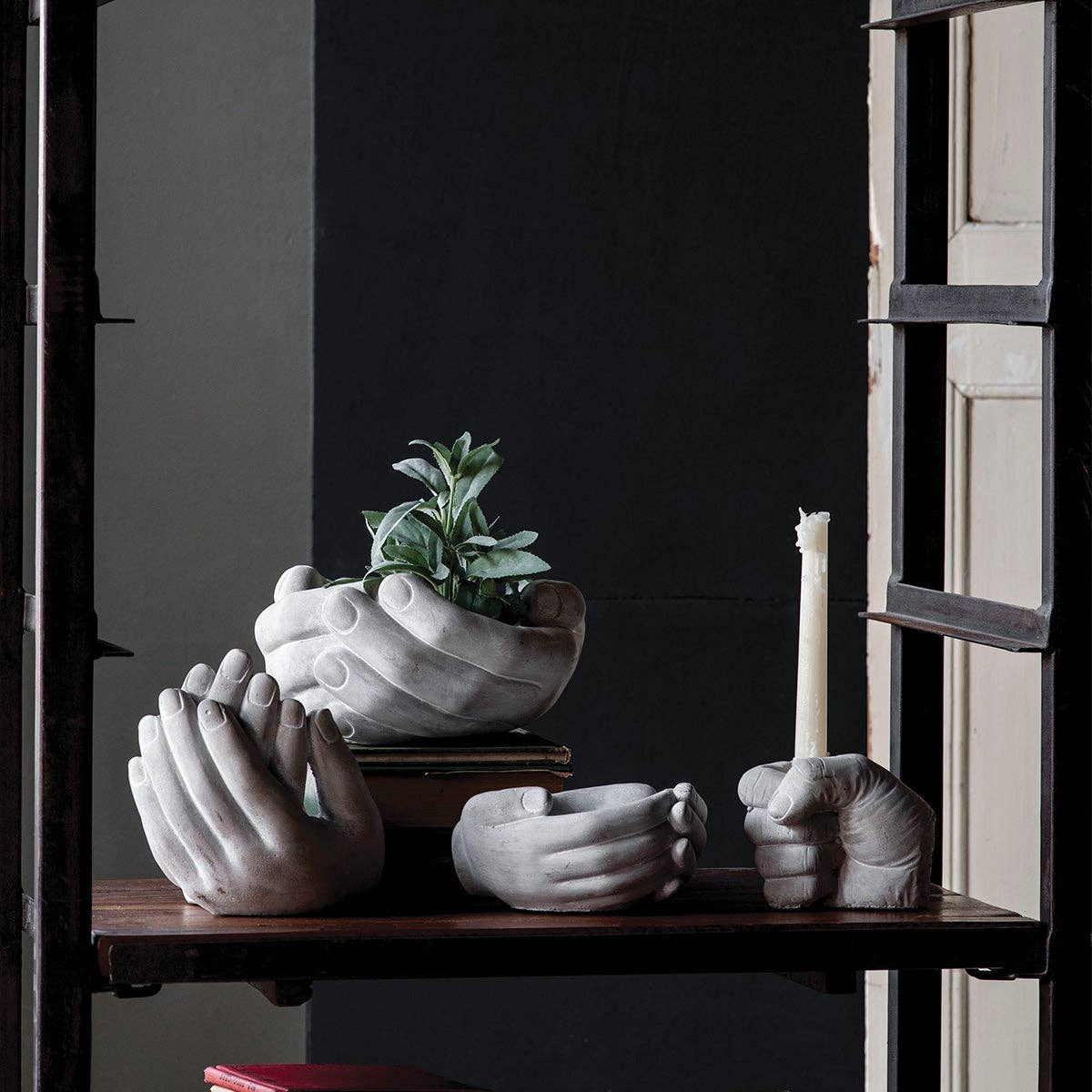 Cast Concrete Palms Planter